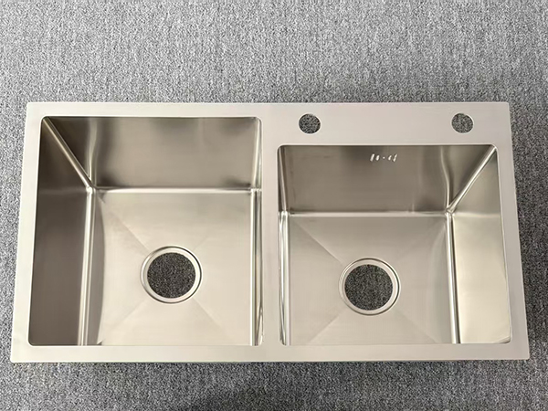 双碗水槽