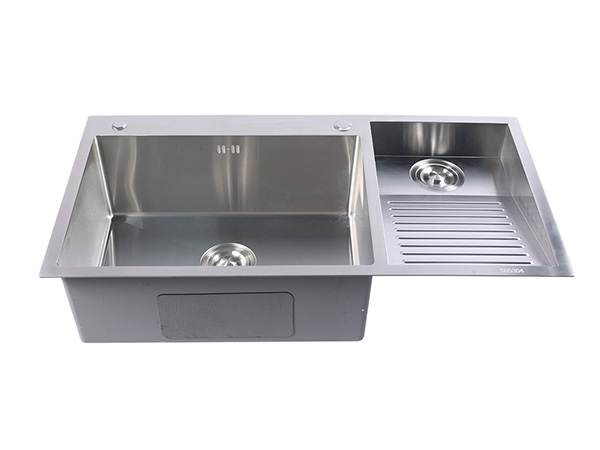 1117-01Kitchen Sink